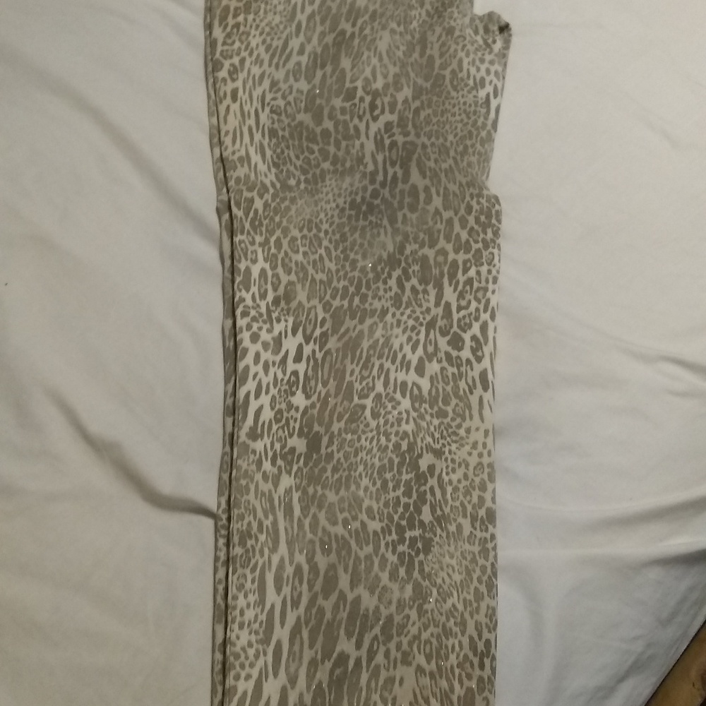 Chico's platinum jegging leoard glitter 0